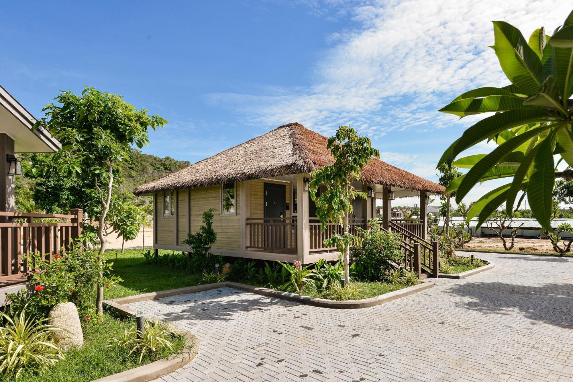 Lan Rung Beach Resort Long Hai Room photo